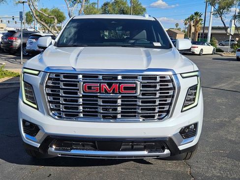 New 2026 GMC Yukon Denali w/ Denali Reserve Package AWD/4WD image 6