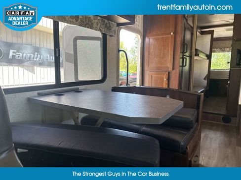 Used 2017 Ford E-450 and Econoline 450 Super Duty w/ Motorhome Prep Package image 47