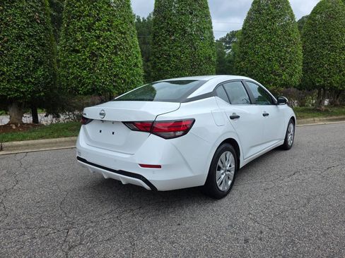 Used 2024 Nissan Sentra S FWD image 5