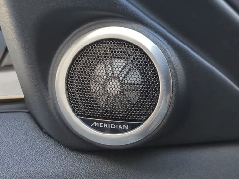 Used 2026 Land Rover Range Rover Evoque Dynamic SE image 32