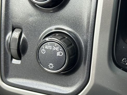 Used 2018 Chevrolet Silverado 2500 LT w/ LT Plus Package AWD/4WD image 41