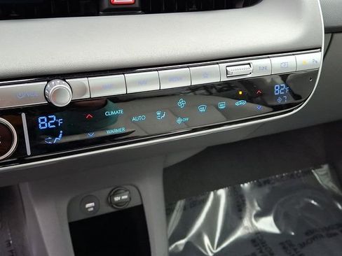 Used 2024 Hyundai Ioniq 5 Limited image 19