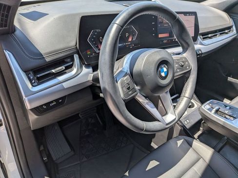 Used 2025 BMW X1 xDrive28i w/ Convenience Package AWD/4WD image 17