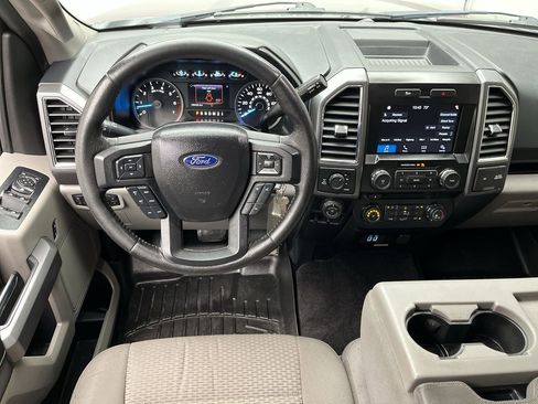 Used 2016 Ford F150 XLT w/ Equipment Group 302A Luxury AWD/4WD image 19