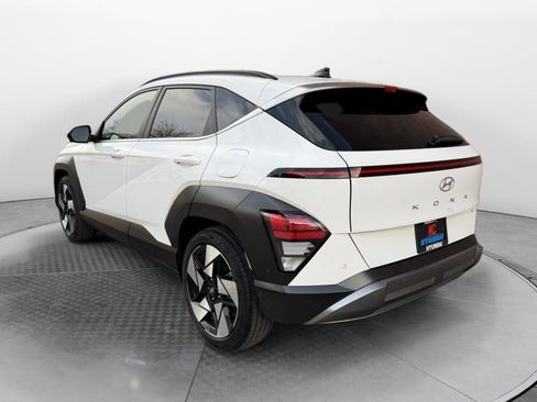 Certified 2025 Hyundai Kona Limited image 3