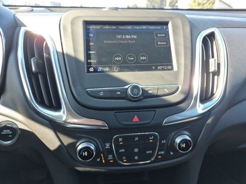 Certified 2021 Chevrolet Equinox LT image 12