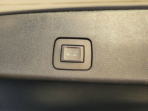 Certified 2023 Buick Encore GX Select w/ Experience Buick Package image 21