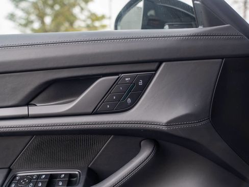 New 2026 Porsche Taycan image 24