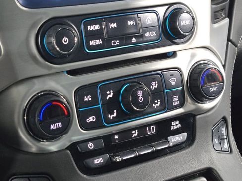 Used 2018 GMC Yukon SLT w/ Premium Edition image 33