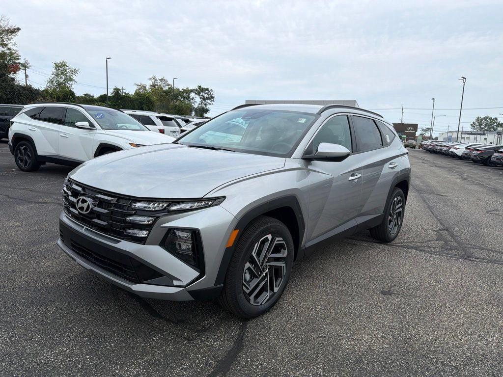 New 2026 Hyundai Tucson SEL Plus AWD/4WD image 3