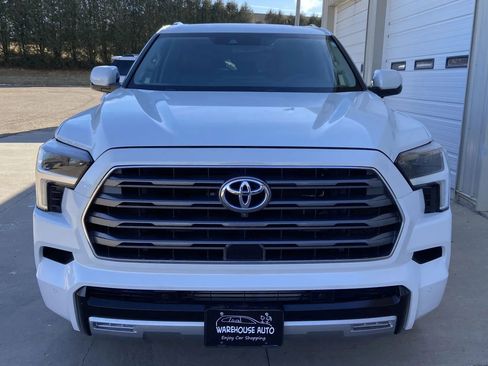 Used 2023 Toyota Sequoia Limited w/ TRD Off-Road Package image 3