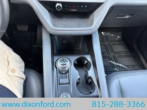 New 2026 Ford Explorer Active w/ Active Comfort Package AWD/4WD image 13