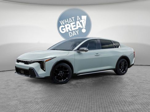 New 2026 Kia K4 GT-Line Turbo image 3