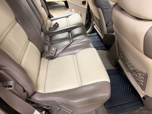 Used 1997 Toyota Land Cruiser AWD/4WD image 32