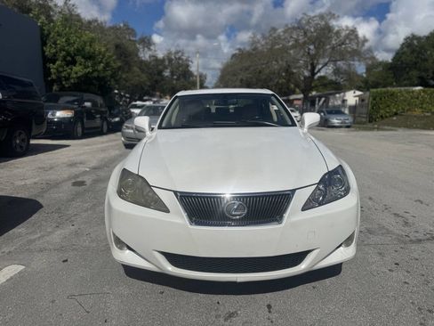 Used 2008 Lexus IS 250 image 3