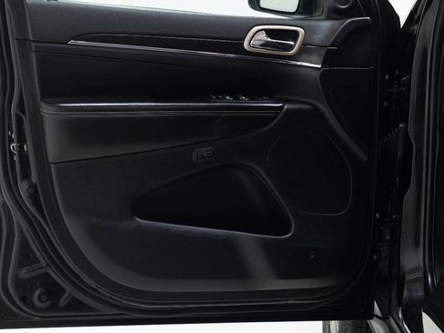 Used 2014 Jeep Grand Cherokee Limited AWD/4WD image 21