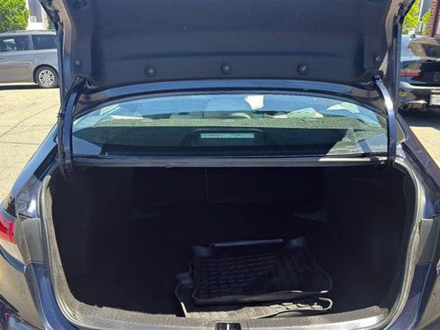 Used 2024 Toyota Corolla LE FWD image 7