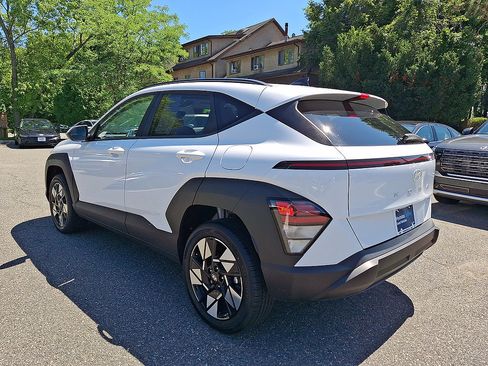Certified 2024 Hyundai Kona SEL w/ Convenience Package AWD/4WD image 14
