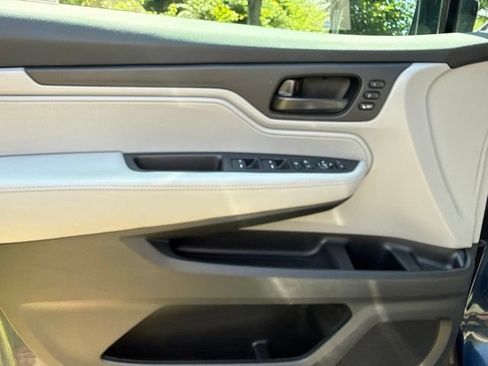 Used 2022 Honda Odyssey EX-L image 45