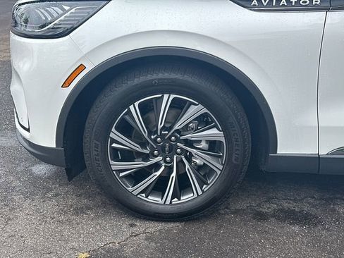 New 2026 Lincoln Aviator 2WD image 12