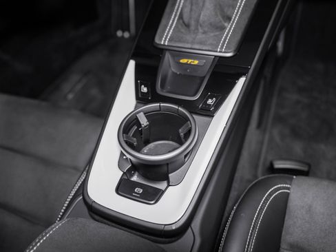 Used 2022 Porsche 911 GT3 image 37