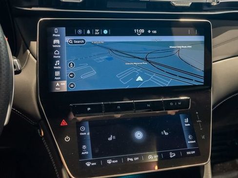 New 2025 Maserati Grecale GT AWD/4WD image 16