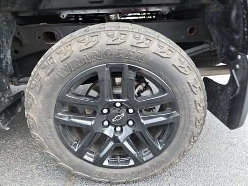 Used 2021 Chevrolet Silverado 1500 Custom Trail Boss w/ Realtree Special Edition AWD/4WD image 40