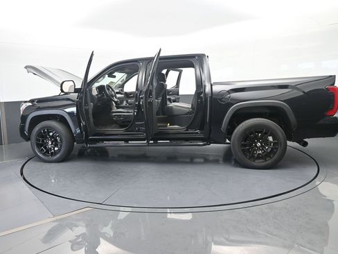 Used 2023 Toyota Tundra SR5 w/ SR5 Premium Package AWD/4WD image 72
