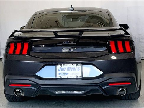 Used 2024 Ford Mustang GT Premium w/ GT Performance Package RWD image 4