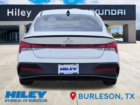 New 2026 Hyundai Elantra SEL Sport Premium w/ Cargo Package FWD image 5