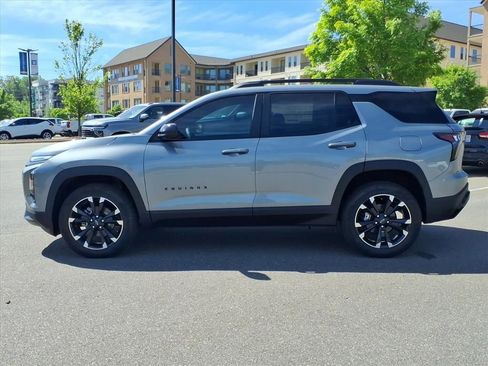 New 2026 Chevrolet Equinox RS w/ Convenience Package III FWD image 32