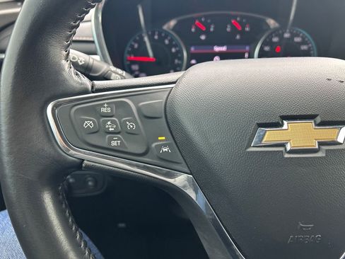 Used 2020 Chevrolet Equinox Premier w/ Premier Redline Edition image 18