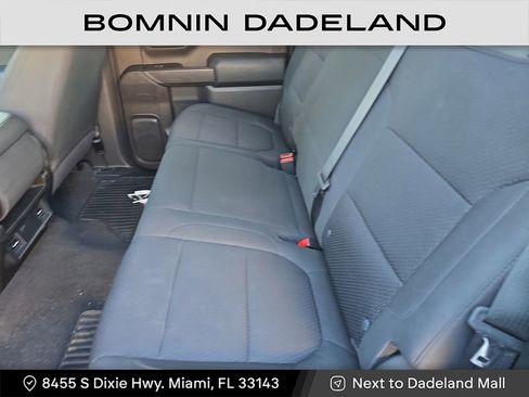 Used 2020 Chevrolet Silverado 1500 Custom w/ Custom Value Package image 11