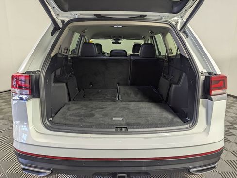 Used 2024 Volkswagen Atlas SE image 15