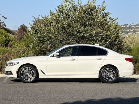 Used 2018 BMW 530i RWD image 4