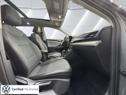 Used 2022 Volkswagen Taos SE image 16