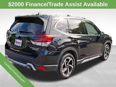 Used 2023 Subaru Forester Touring AWD/4WD image 6