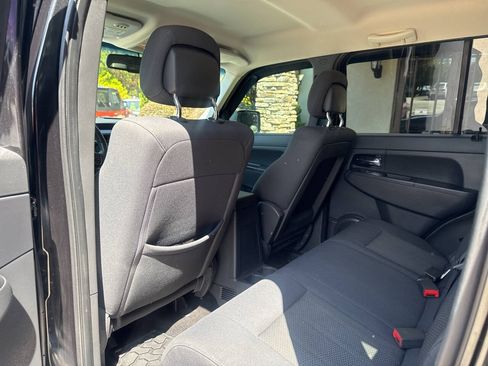 Used 2012 Jeep Liberty Sport w/ Popular Equipment Group RWD image 12