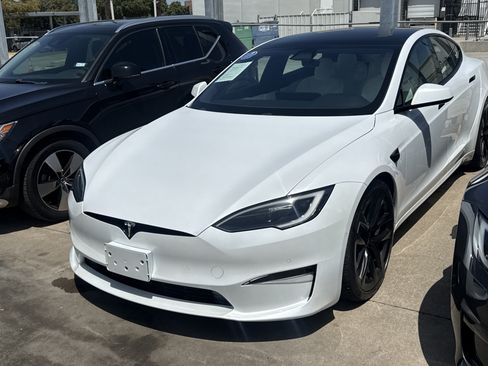 Used 2022 Tesla Model S AWD/4WD image 3