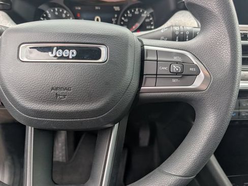 Used 2023 Jeep Compass Sport AWD/4WD image 14