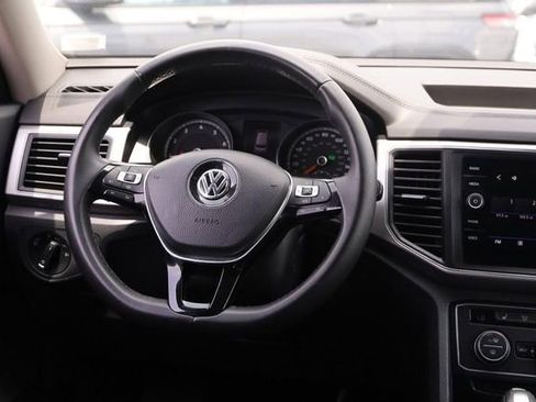 Used 2019 Volkswagen Atlas SE w/ Towing Package FWD image 25