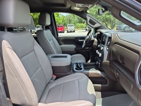 Used 2019 GMC Sierra 1500 SLT AWD/4WD image 39