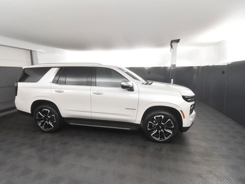New 2025 Chevrolet Tahoe Premier image 5