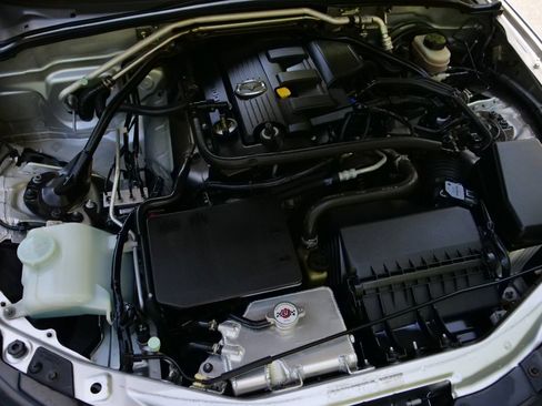 Used 2008 MAZDA MX-5 Miata Grand Touring w/ Premium Pkg RWD image 27