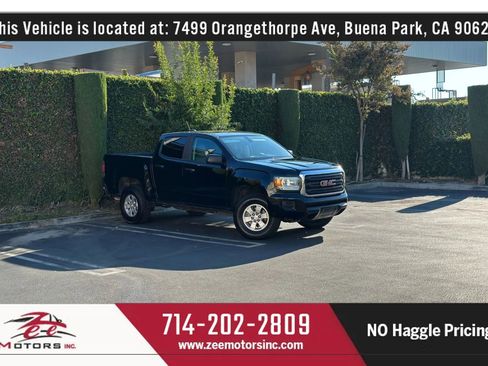 Used 2017 GMC Canyon 2WD Crew Cab w/ Convenience Package image 2