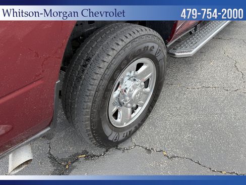 Used 2024 RAM 2500 Tradesman w/ Chrome Appearance Group AWD/4WD image 8