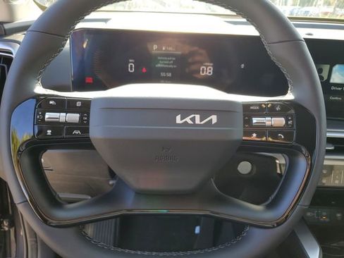 New 2026 Kia Sorento LX image 17