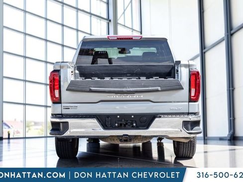 Used 2025 GMC Sierra 1500 SLT AWD/4WD image 22
