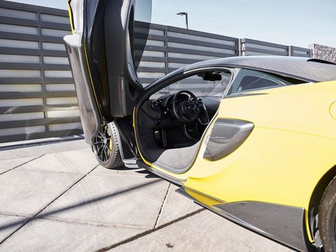 Used 2019 McLaren 600LT image 28