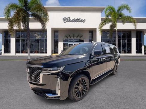 Certified 2024 Cadillac Escalade ESV Premium Luxury RWD image 5